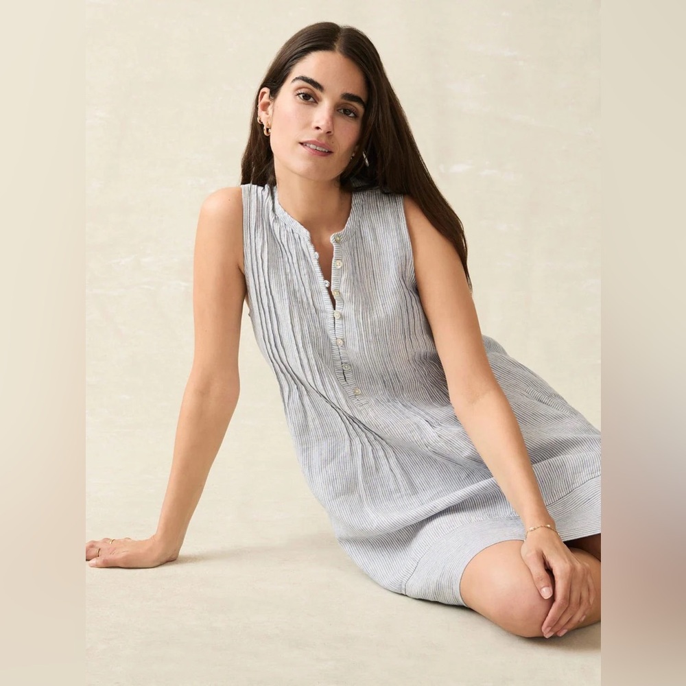 *New* Faherty Blue and White Striped Linen Dress, Size XL - Picture 2 of 3
